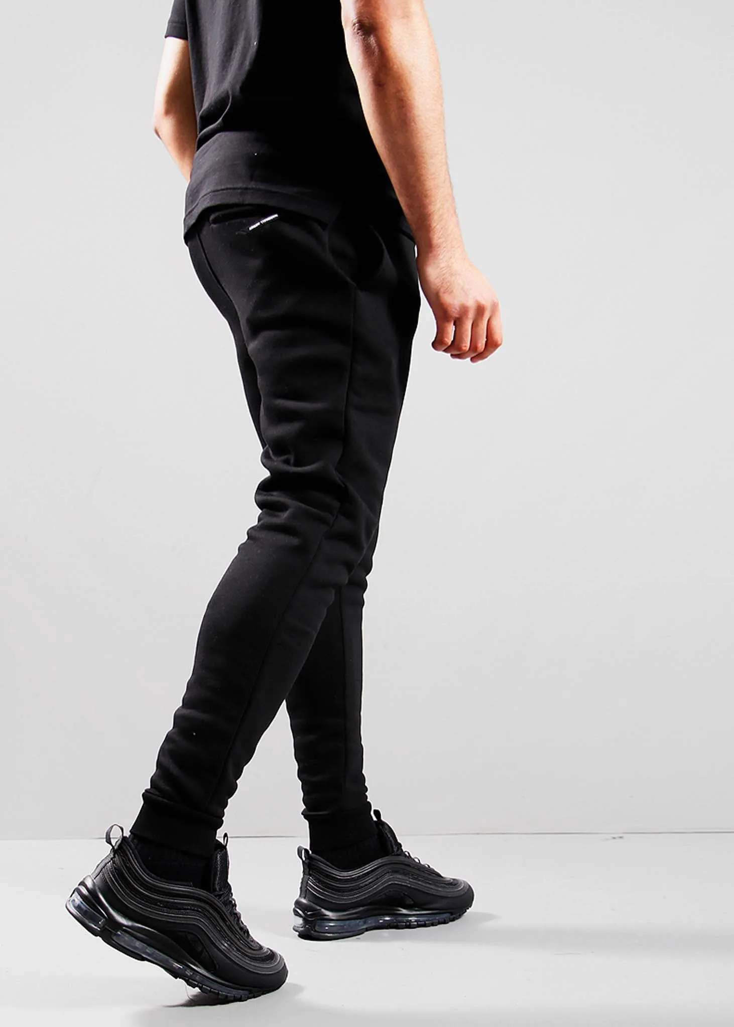 Siren slim jogger - black